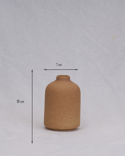 Wazon prosty dekoracyjny w jasnych kolorach