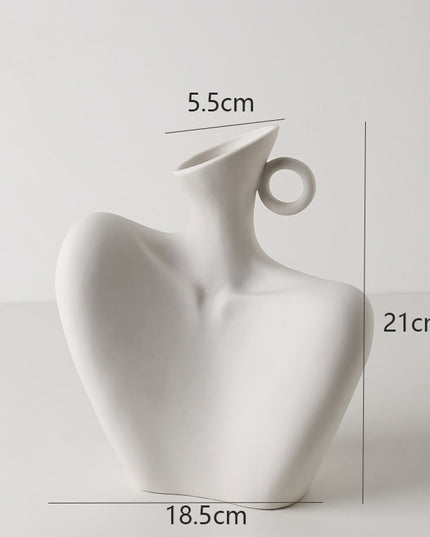 Wazon w kształcie kobiecej sylwetki