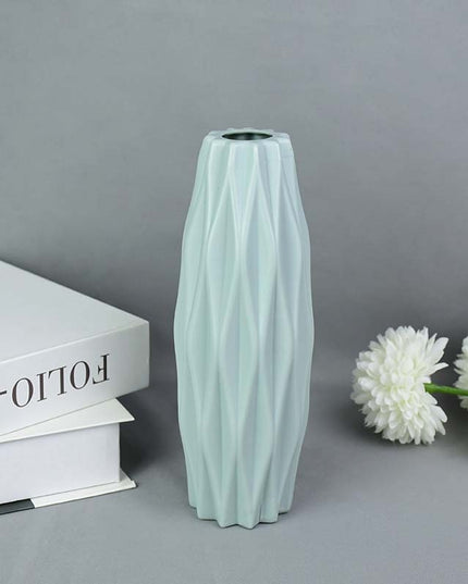 Wazon plastikowy dekoracyjny geometryczne wzory