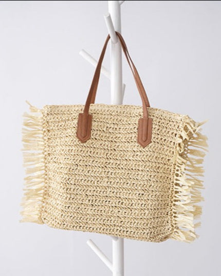 Torba plażowa słomkowa z frędzlami