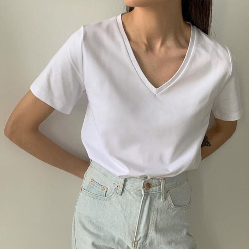 Damski T-shirt z dekoltem w serek