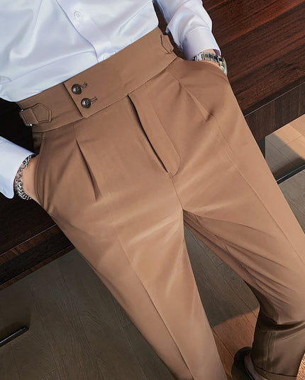 Męskie spodnie eleganckie z taliowanym pasem