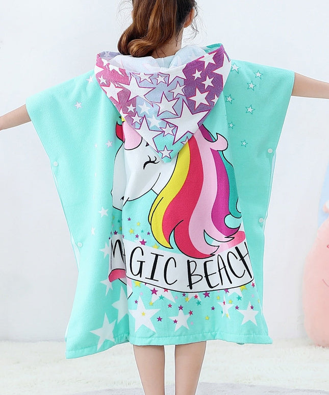 Ręcznik dziecięcy z kapturem z bajkowymi postaciami