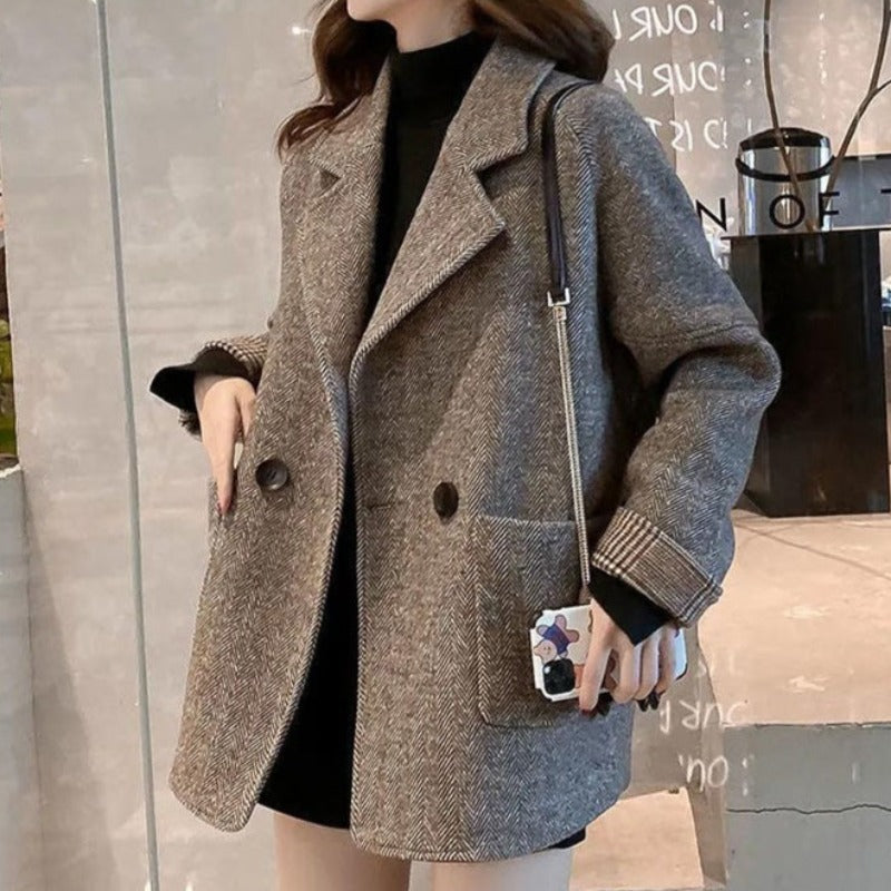 Damski zimowy płaszcz oversize krótki