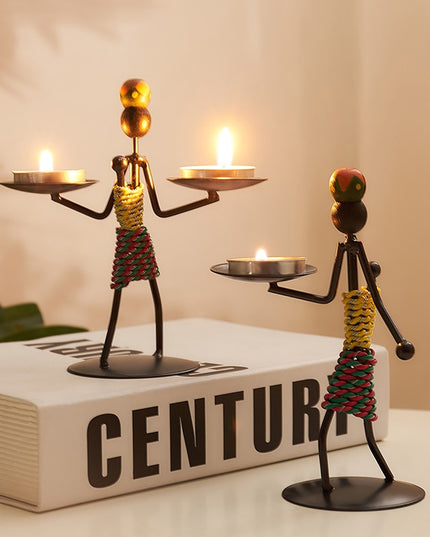 Figurka dekoracyjna świecznik w złotych kolorach