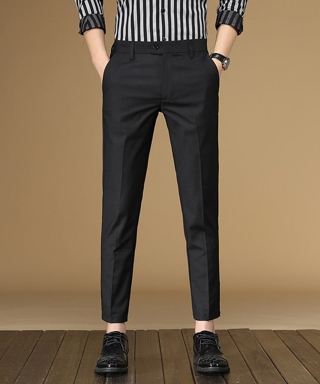 Męskie spodnie chinosy o klasycznym kroju