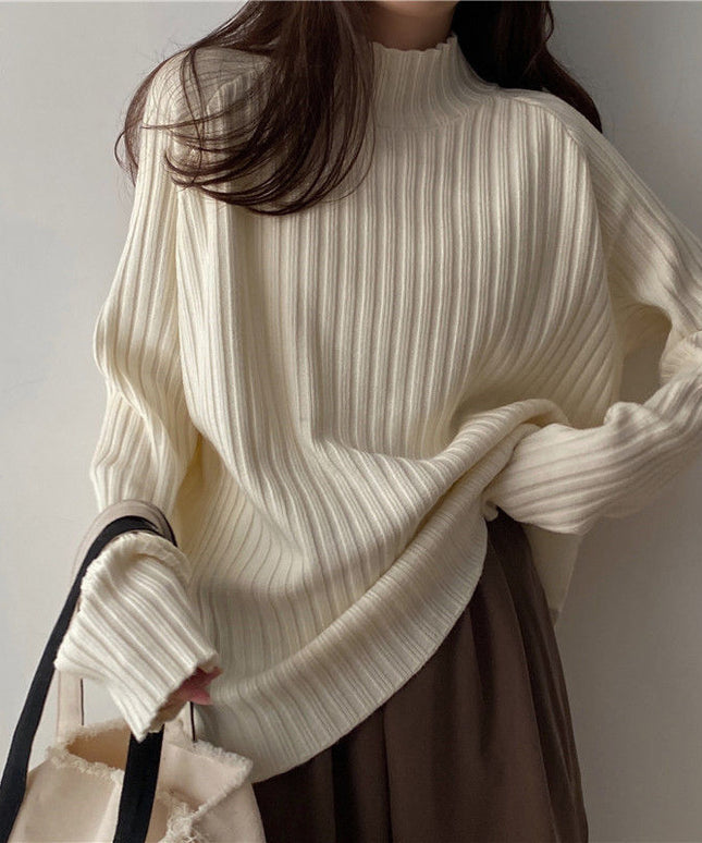 Damski sweter prążkowany z golfem o luźnym kroju