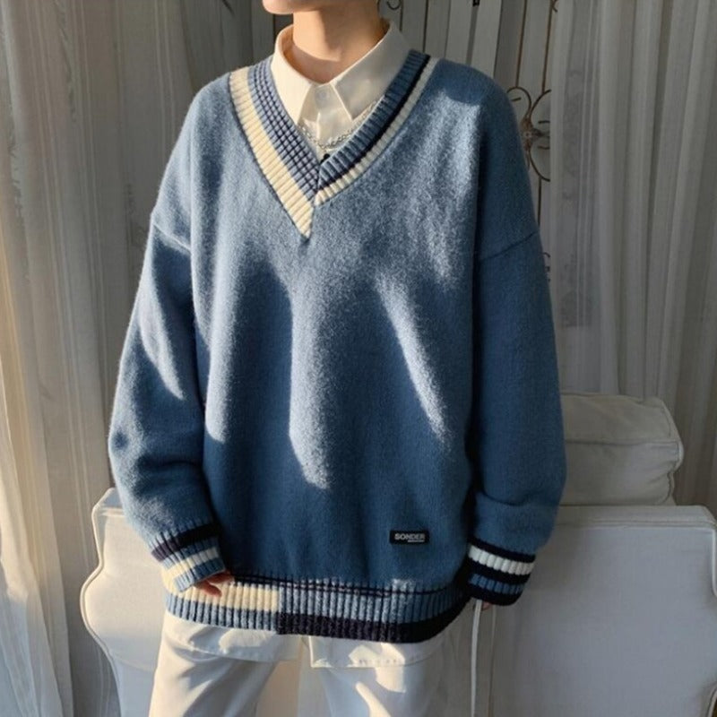 Męski sweter z dekoltem w serek o kroju oversize