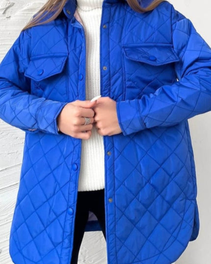 Damska kurtka zimowa pikowana wiązana w talii z kołnierzem