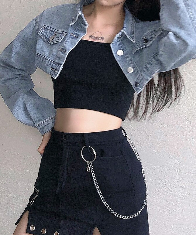 Damska kurtka jeansowa krótka o luźnym kroju