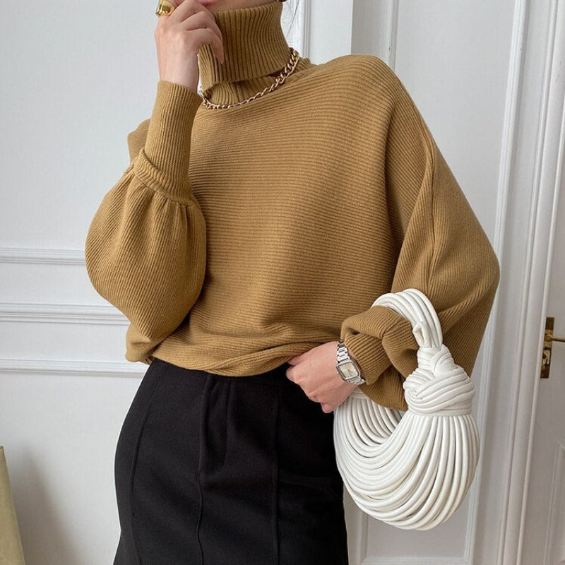 Damski sweter typu golf z bufiastymi rękawami