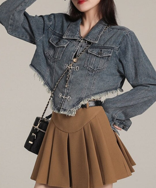 Damska kurtka jeansowa asymetryczna z przetarciami