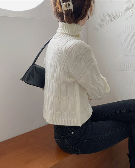 Damski sweter teksturowany z golfem