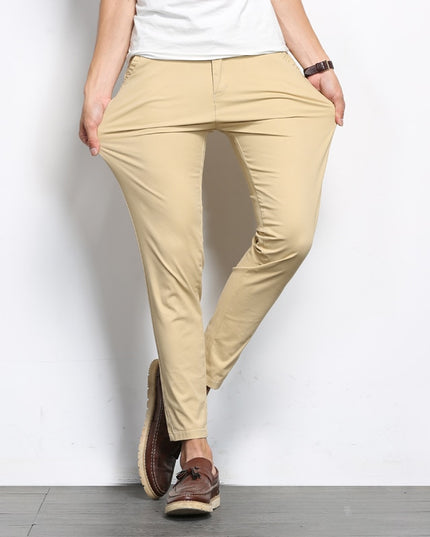 Męskie chinosy klasyczne z kieszeniami