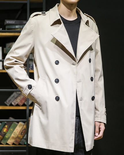 Męski klasyczny płaszcz trzyrzędowy