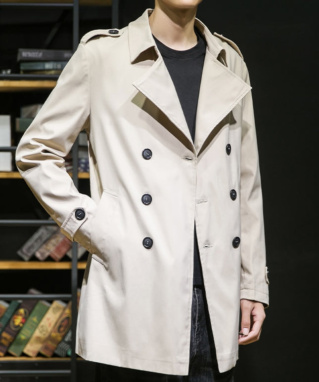 Męski klasyczny płaszcz trzyrzędowy