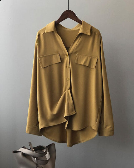 Damska koszula z delikatnej tkaniny