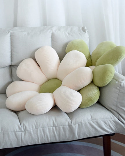 Poduszka dekoracyjna w kształcie stokrotki w jasnych kolorach