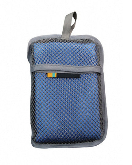 Ręcznik sportowy przenośny z pokrowcem i zawieszką