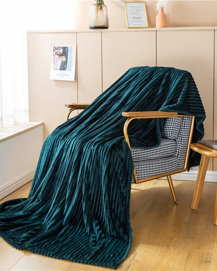 Elegancki koc z prążkowaną fakturą