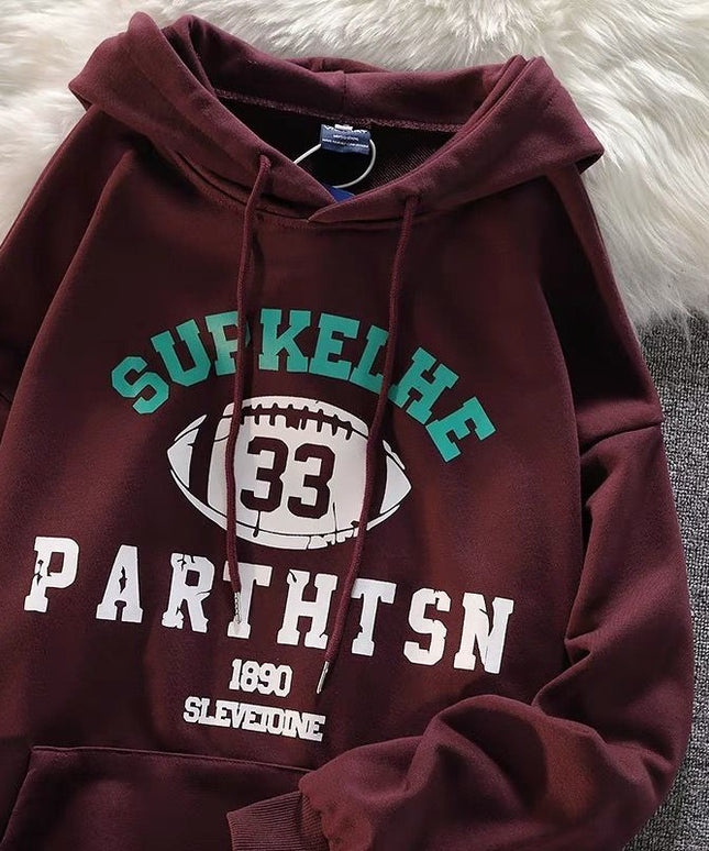 Damska bluza z kapturem i nadrukiem