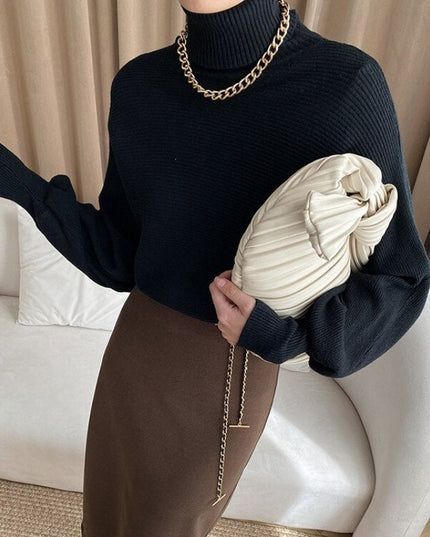 Damski sweter typu golf z bufiastymi rękawami