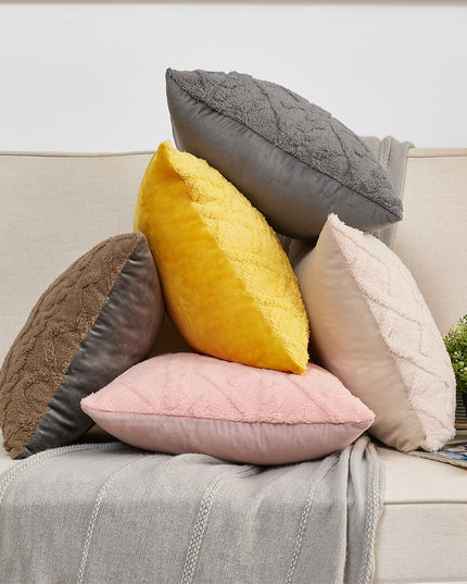 Poszewka na poduszkę z tłoczonym wzorem