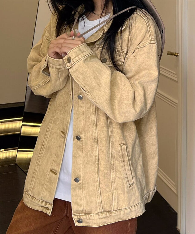 Damska kurtka jeansowa klasyczna o luźnym kroju