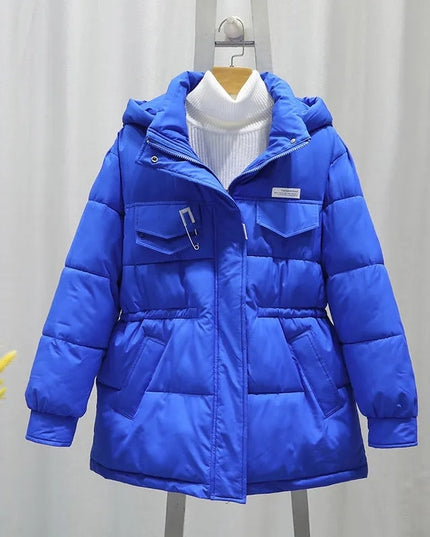 Damska kurtka zimowa taliowana z kapturem