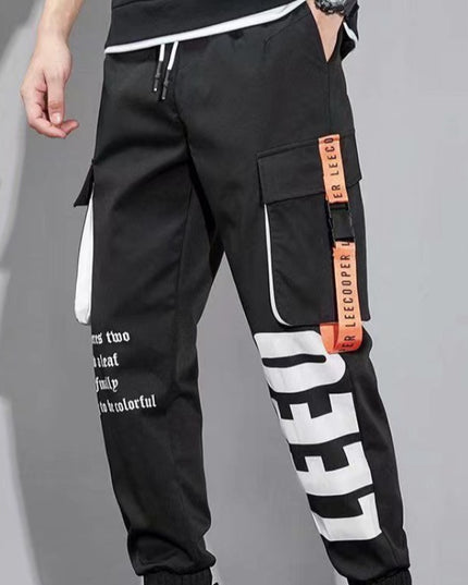 Męskie spodnie cargo z ozdobną klamrą