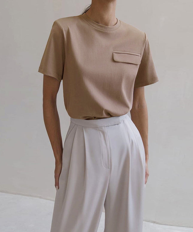 Damski T-shirt oversize klasyczny z klapką