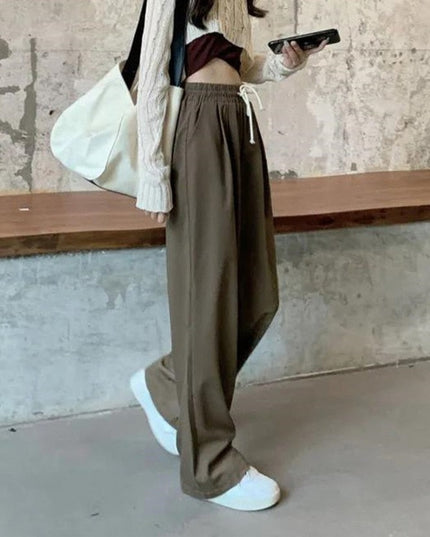 Damskie spodnie dresowe z prostymi nogawkami