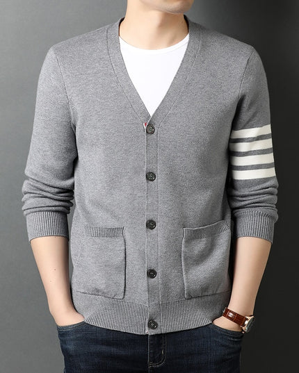 Męski sweter rozpinany z rękawem w paski