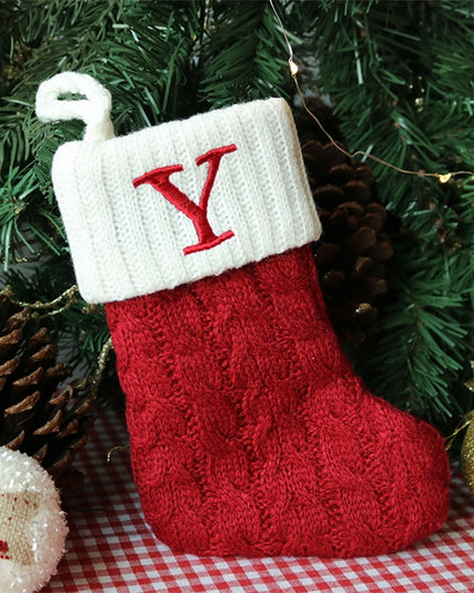 Świąteczna ozdoba wisząca w postaci skarpety z literą Y