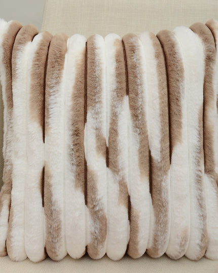 Poszewka na poduszkę pluszowa z ciekawym wzorem