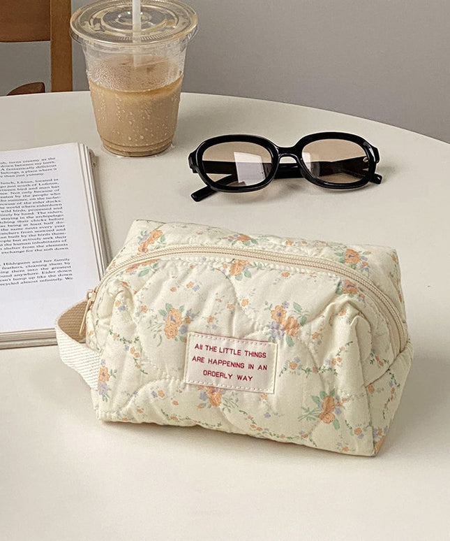 Kosmetyczka bawełniana z uchwytem w kwiaty