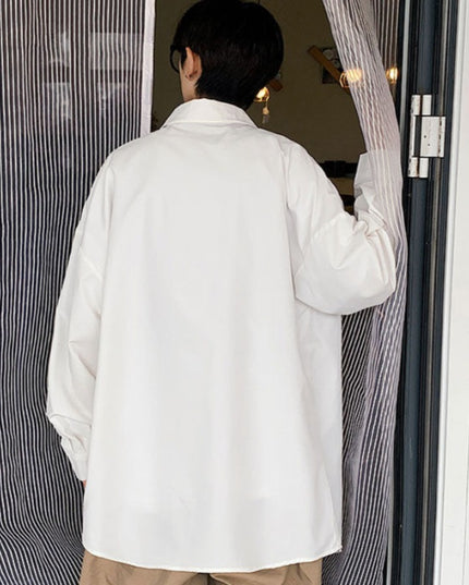 Męska koszula klasyczna o prostym kroju