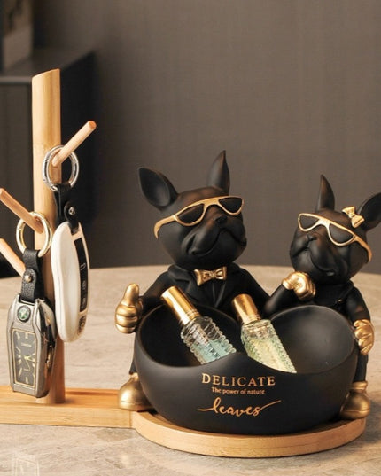 Figurka funkcjonalna buldog francuski z miseczką i haczykiem