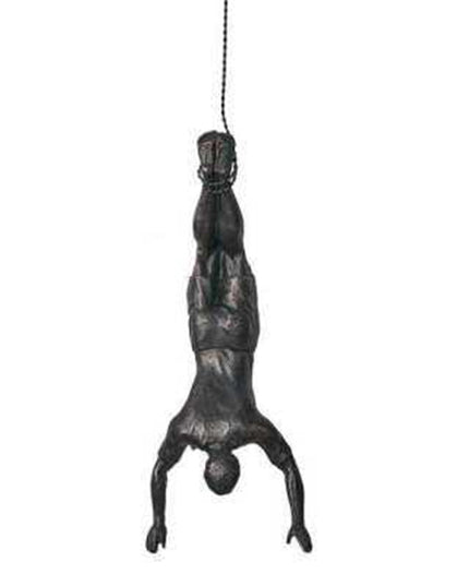 Figurka dekoracyjna wspinający się mężczyzna metaliczna