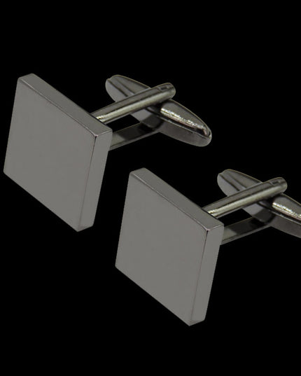 Spinki do koszuli w kwadratowym kształcie