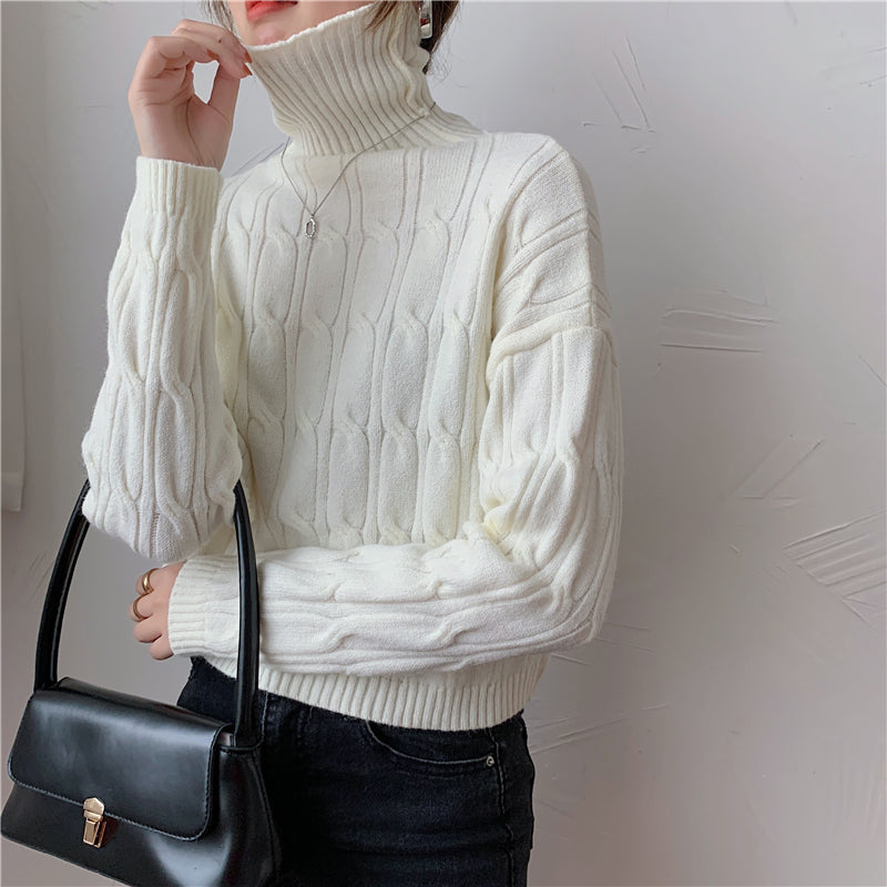 Damski sweter teksturowany z golfem