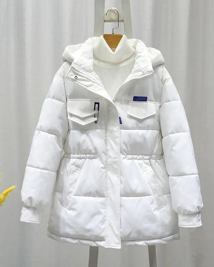 Damska kurtka zimowa taliowana z kapturem