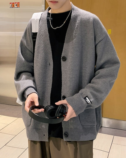 Męski sweter typu kardigan zapinany na guziki