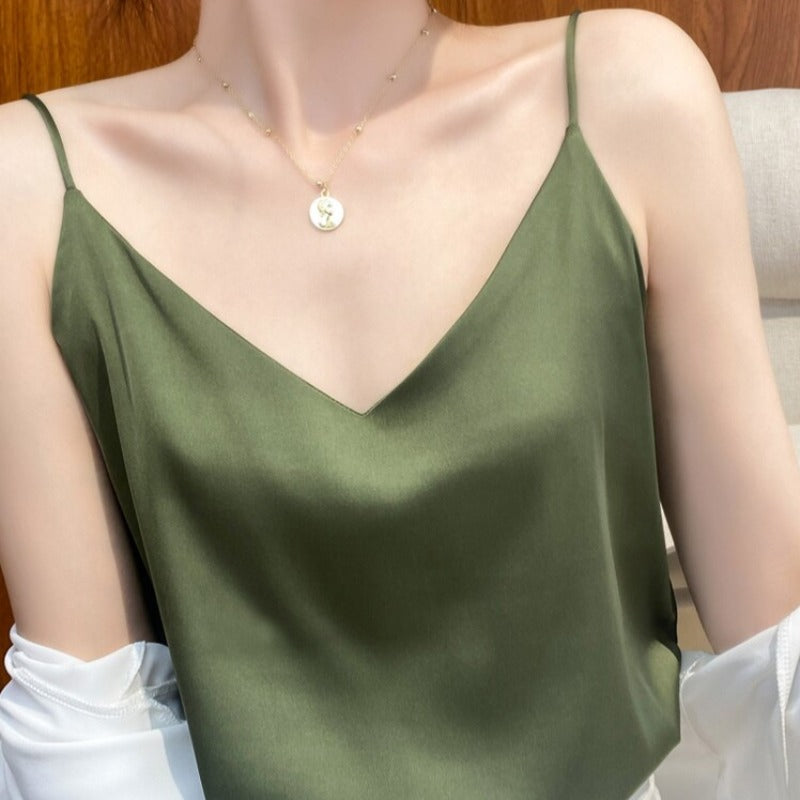 Damski elegancki satynowy top na ramiączkach z dekoltem V