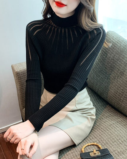 Damski sweter z golfem z przezroczystymi wstawkami