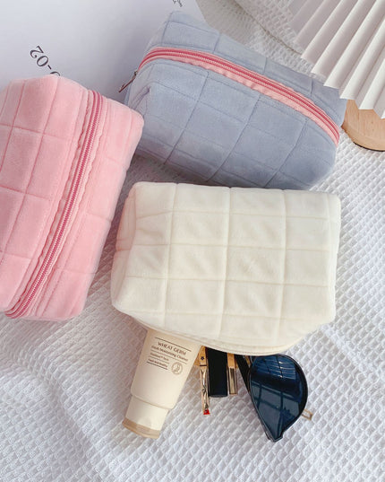 Kosmetyczka pluszowa organizator na przybory do makijażu