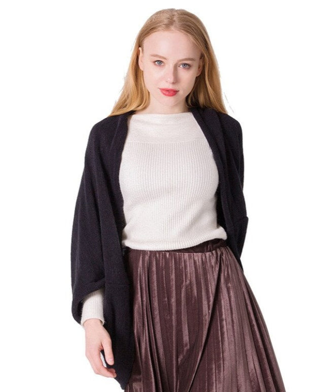 Damski sweter typu ponczo oversize nietoperz