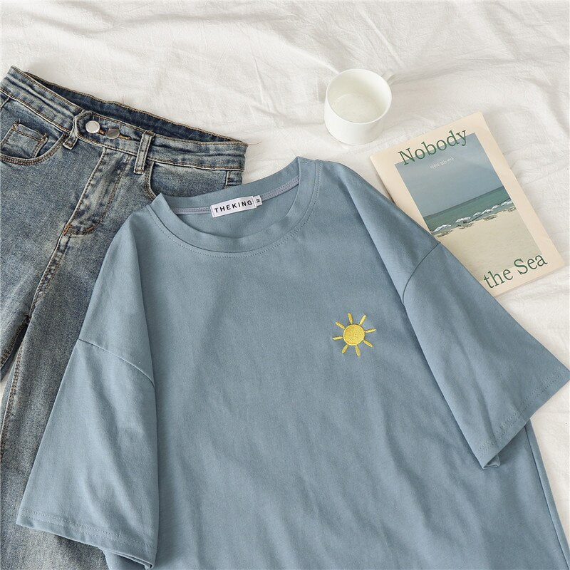 Damski T-Shirt oversize z naszywką