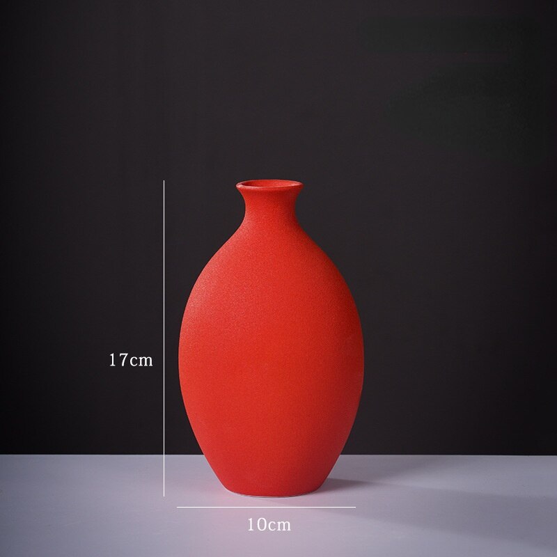 Wazon ceramiczny w czerwonym kolorze