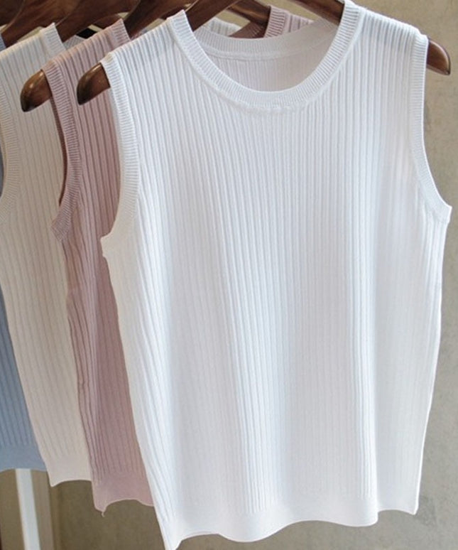 Damski top na szerokich ramiączkach w prążki